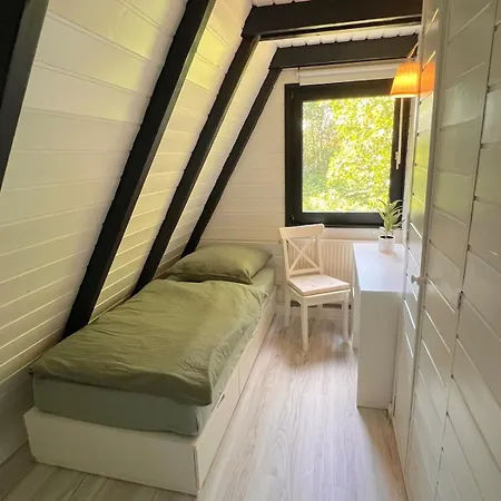 Prius Alfsee Fuer 4 Pers Baby Holiday home *